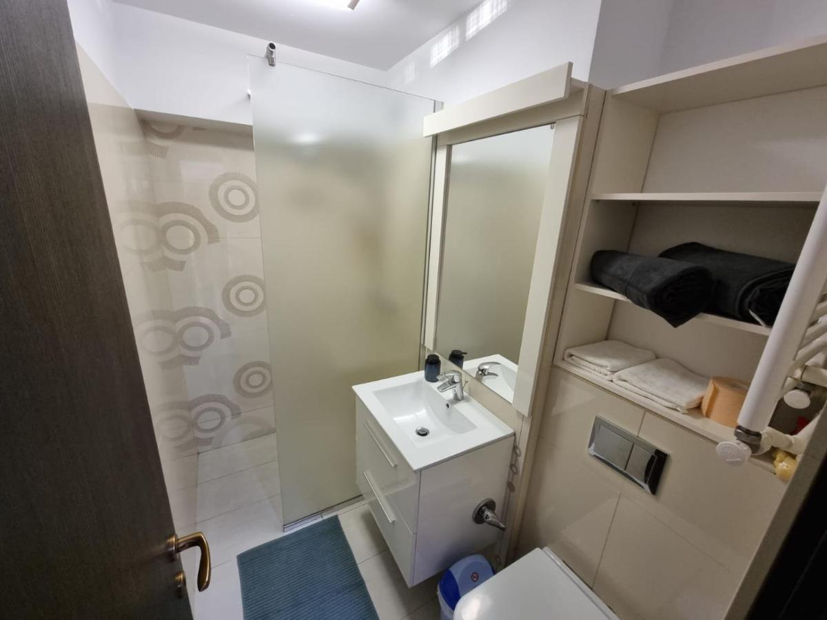 Oana Luxury Home 布加勒斯特 外观 照片