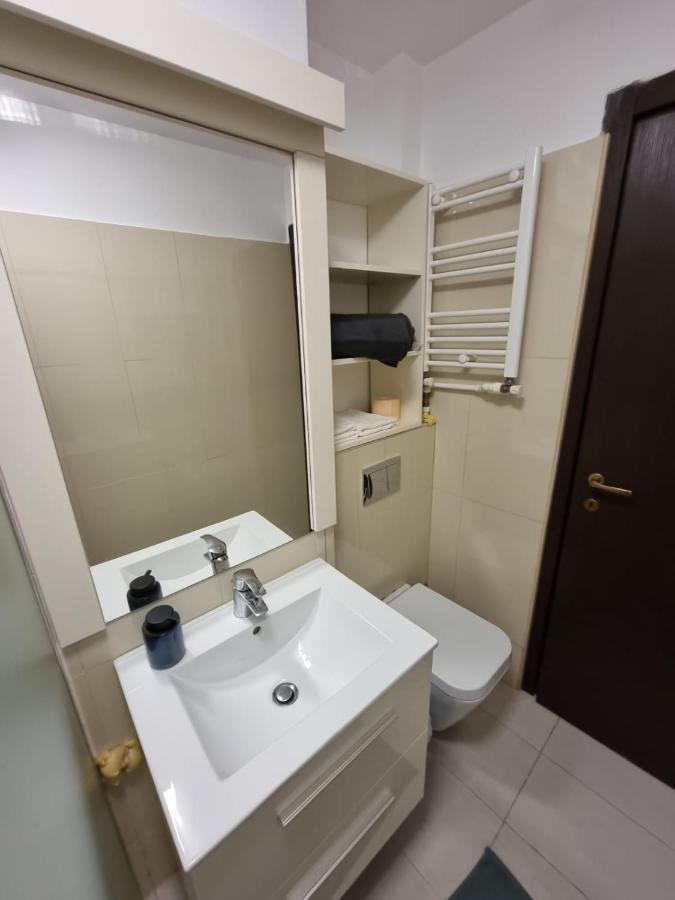 Oana Luxury Home 布加勒斯特 外观 照片